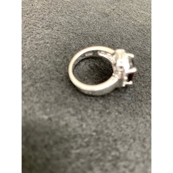 Red Stone Ring - Picture 7 of 7